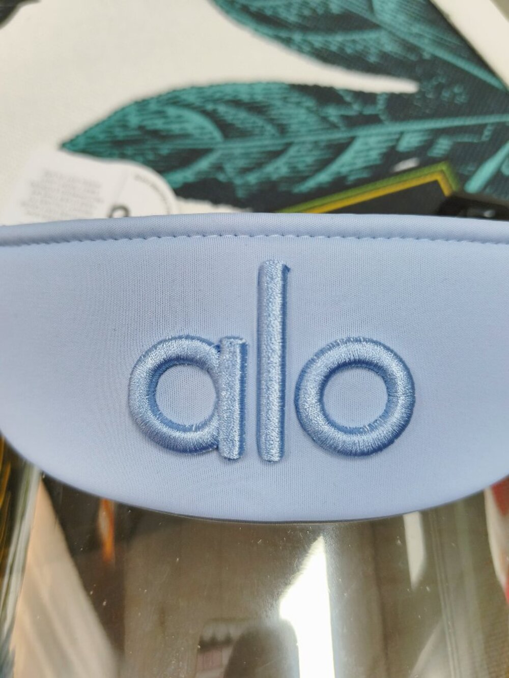 NWT Alo Yoga Solar Visor Provence Blue Tennis Golf Cap UPF50+ 🔅🔅 - Picture 6 of 6